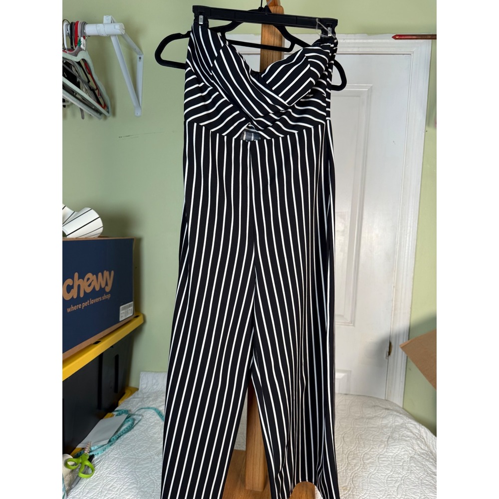 Windsor Black White Striped Strapless Wide Leg Jumpsuit Cutout Medium RJ9033Z